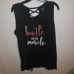 NWOT Livi active top husker for the muscle